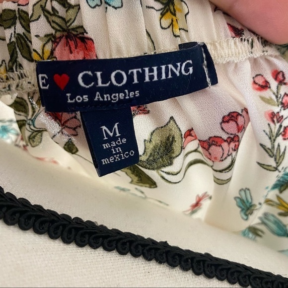 One💓 Clothing Los Angeles Floral Off-shoulders‎ - Picture 8 of 8